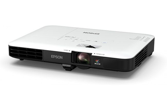 EPSON  EB-1780W projektori